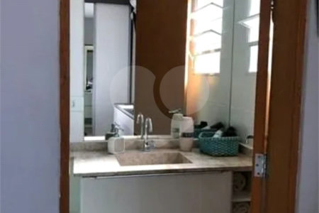 Apartamento à venda com 2 quartos, sendo 1 suíte, em Bairro do Colonia, Jacareí, SP