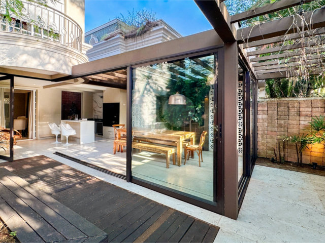 Casa à venda com 5 suítes no condomínio Euroville Place Saint Germain, São Paulo - SP