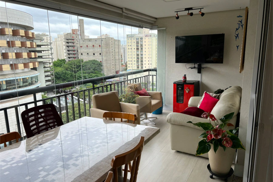 Apartamento à venda com 3 quartos, sendo 1 suíte, em Barra Funda, São Paulo, SP