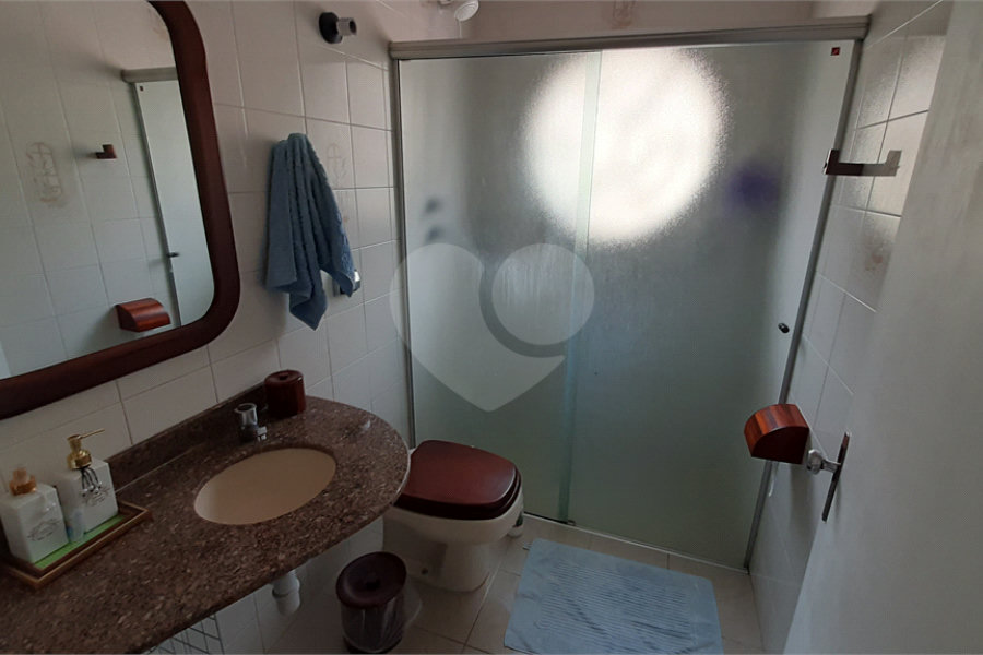 Sobrado à venda com 4 quartos, sendo 1 suíte, em Tucuruvi, São Paulo, SP