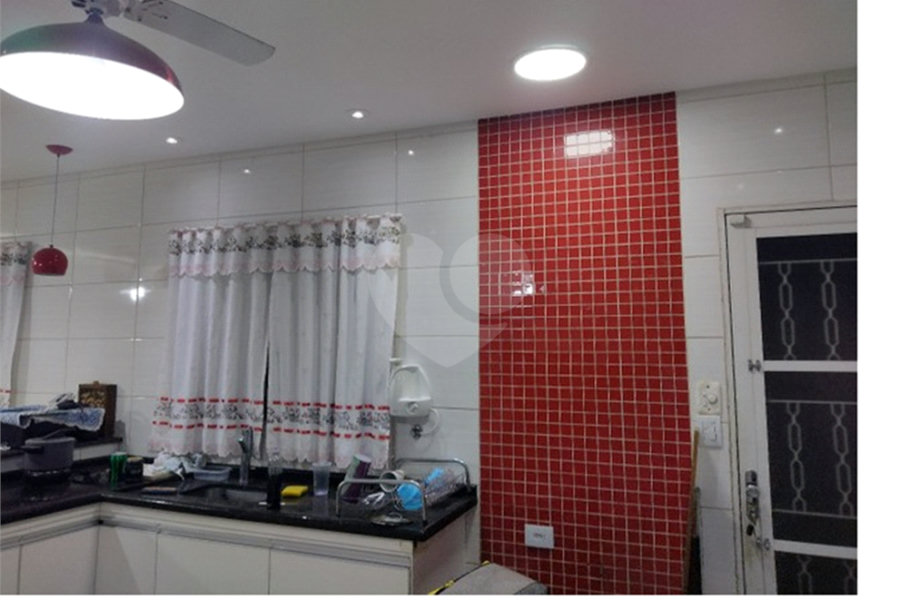 Sobrado à venda com 3 quartos, sendo 2 suítes, em Jaguara, São Paulo, SP