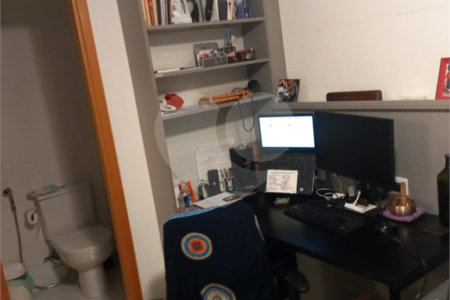 Apartamento à venda com 3 quartos, sendo 1 suíte, em Rio Comprido, Rio de Janeiro, RJ