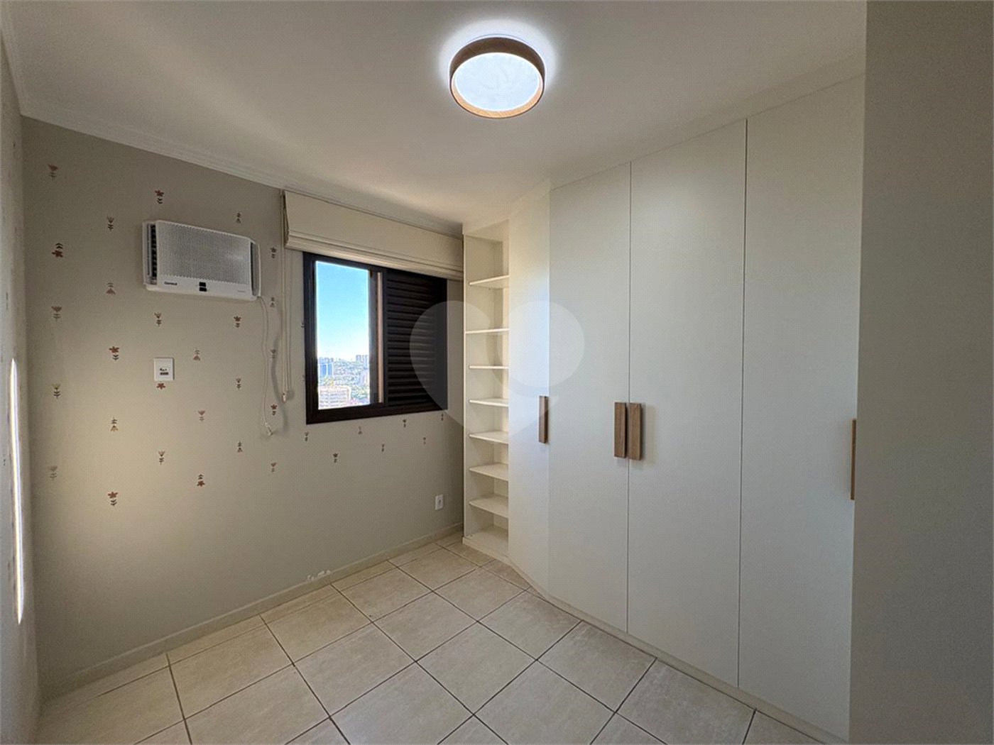 Apartamento à venda com 3 quartos, sendo 1 suíte, em Vila Independência, Sorocaba, SP