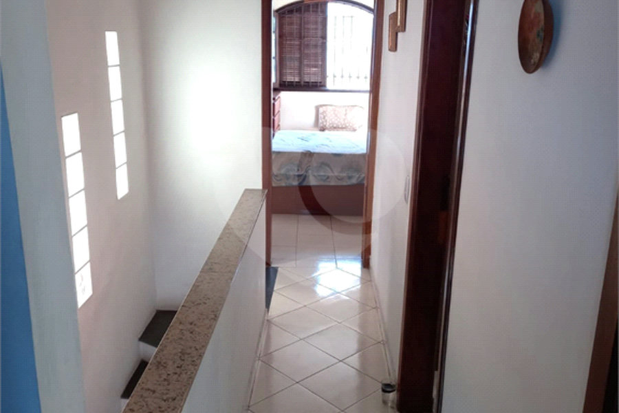 Sobrado à venda com 4 quartos em Tremembé, São Paulo, SP