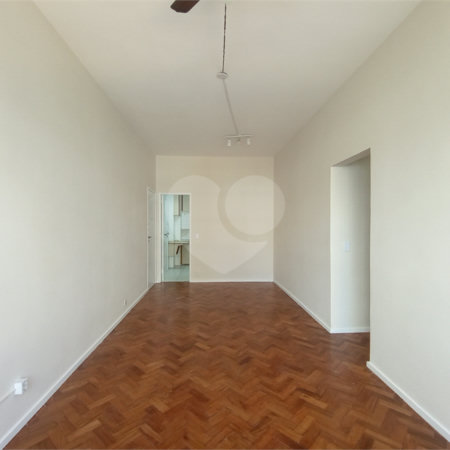Apartamento à venda com 3 quartos, sendo 1 suíte,  em Tijuca, Rio de Janeiro, RJ