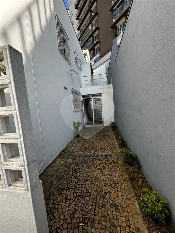 Casa à venda ou para alugar com 4 quartos, sendo 2 suítes,  em Vila Andrade, São Paulo, SP
