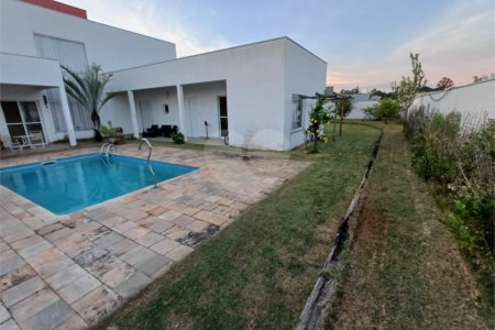 Sobrado à venda com 3 quartos, sendo 1 suíte, em Jardim Solar do Bosque, Sorocaba, SP