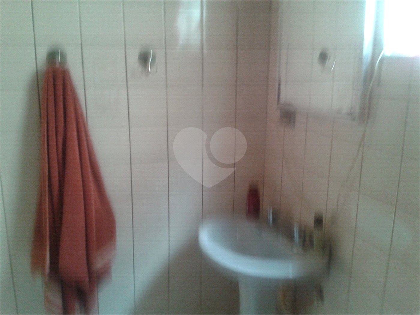 Sobrado à venda com 3 quartos, sendo 1 suíte, em Vila Santo Estéfano, São Paulo, SP