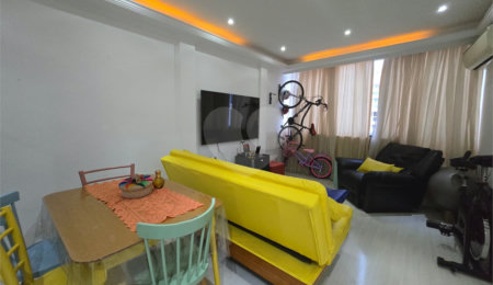 Apartamento à venda com 2 quartos, sendo 1 suíte,  em Maracanã, Rio de Janeiro, RJ