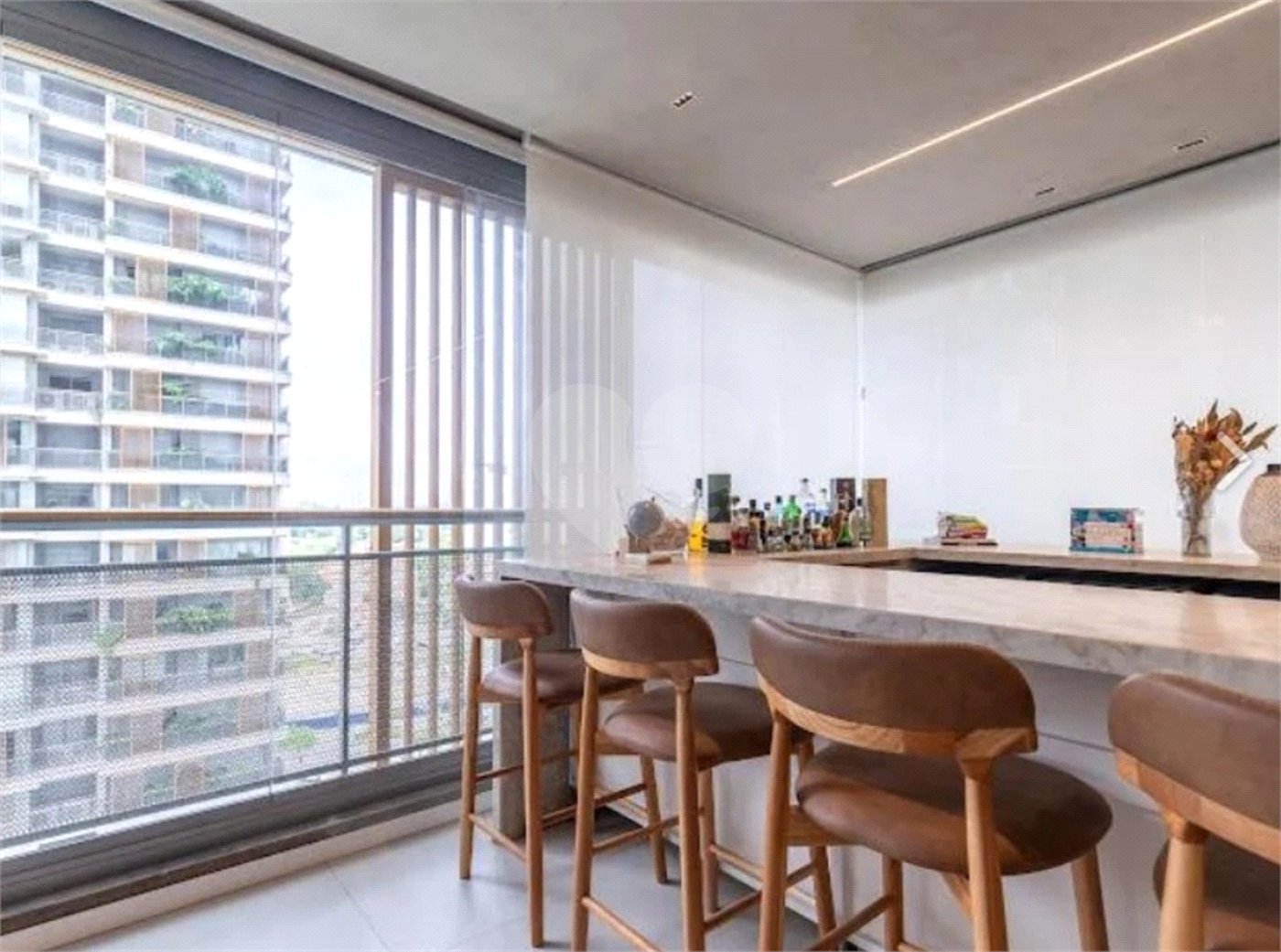 Apartamento à venda com 4 quartos, sendo 3 suítes, em Brooklin, São Paulo, SP