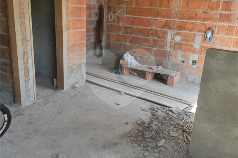 Casa à venda com 2 quartos, sendo 1 suíte, em Vila Guilherme, São Paulo, SP