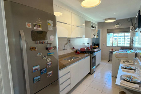 Apartamento à venda com 2 quartos, sendo 1 suíte, em Braga, Cabo Frio, RJ