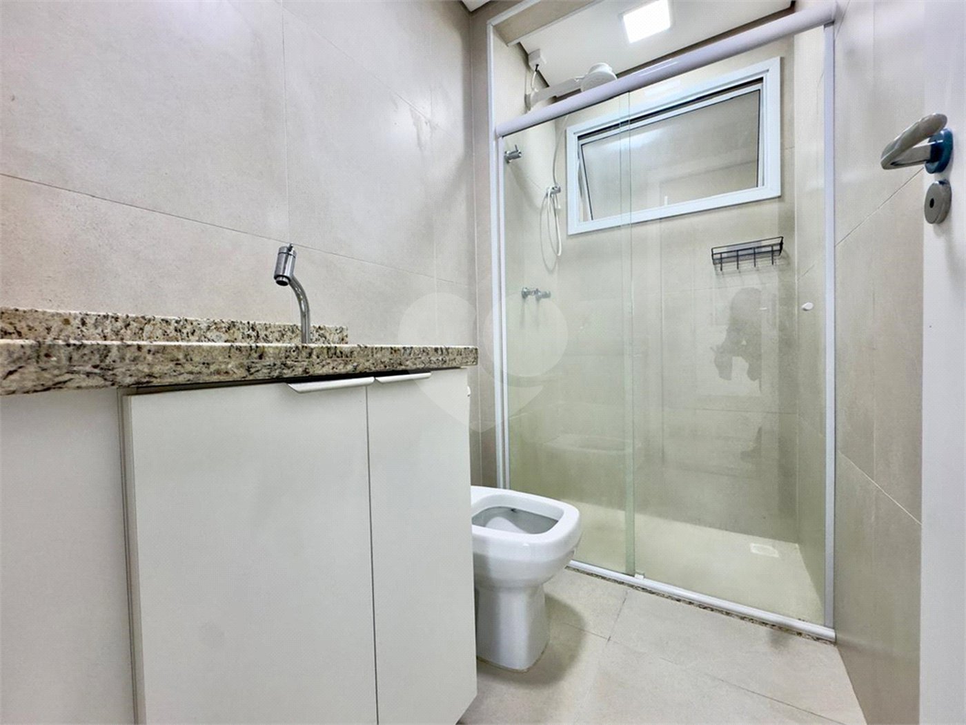 Apartamento para alugar com 2 quartos, sendo 1 suíte, em Vila Hortência, Sorocaba, SP