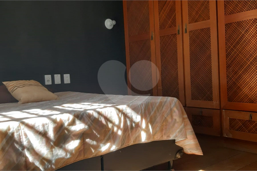 Sobrado à venda com 2 quartos em Santana, São Paulo, SP