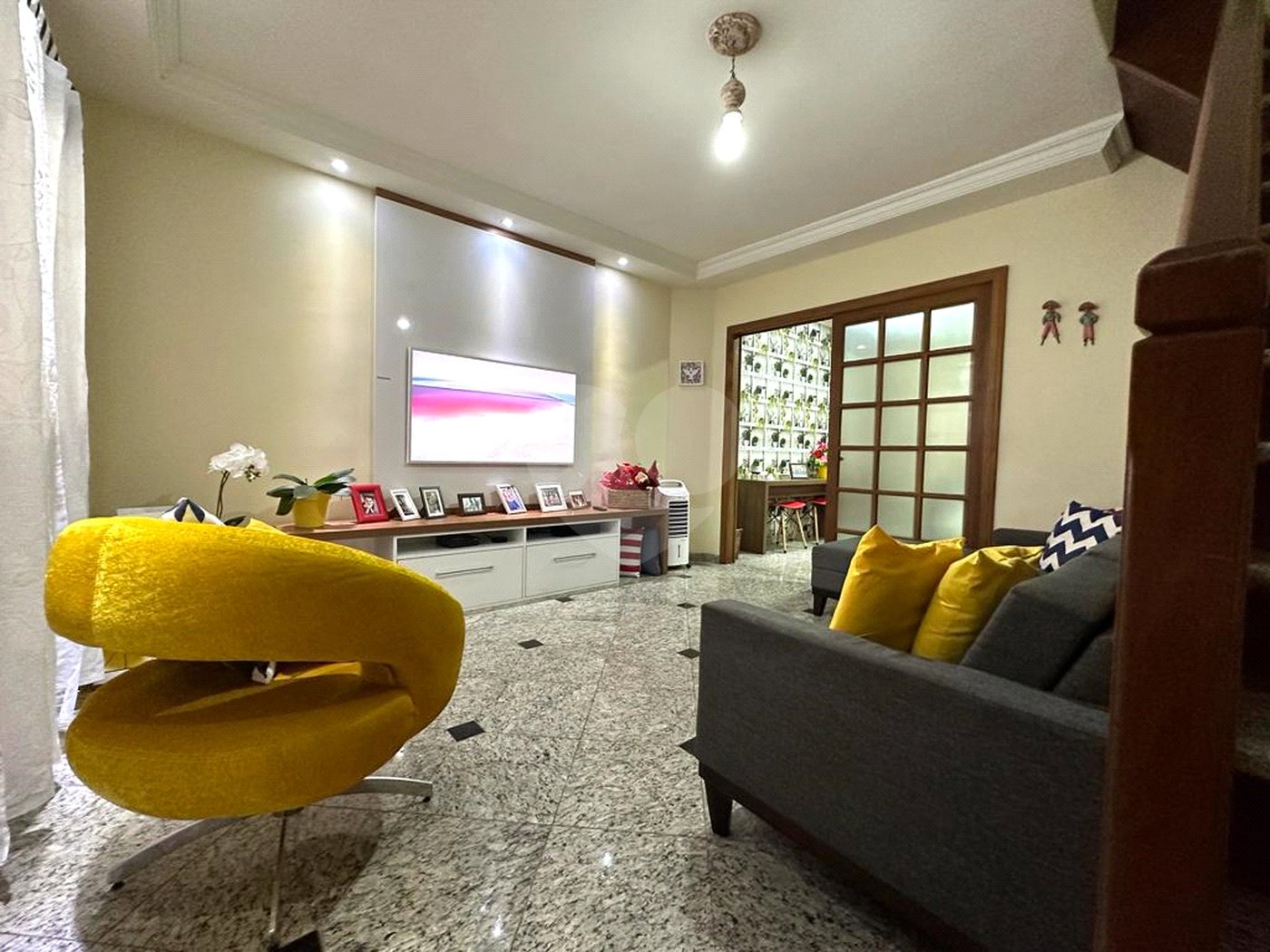 Sobrado à venda com 2 quartos em Vila Constança, São Paulo, SP