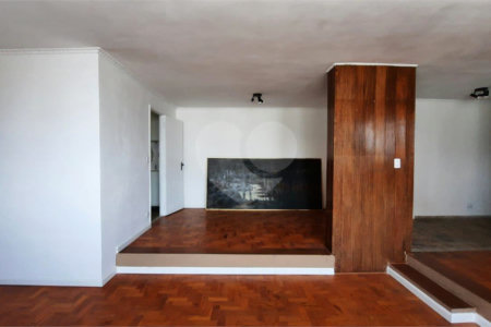 Apartamento à venda com 3 quartos, sendo 1 suíte, em Santa Cecília, São Paulo, SP