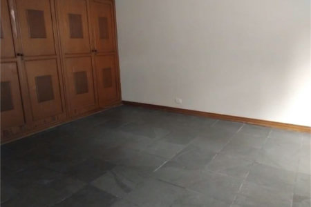 Sobrado à venda com 3 quartos, sendo 1 suíte, em Jardim Pinheiros, São Paulo, SP