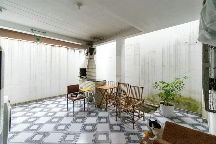 Casa à venda com 177m², 3 quartos e 2 vagas