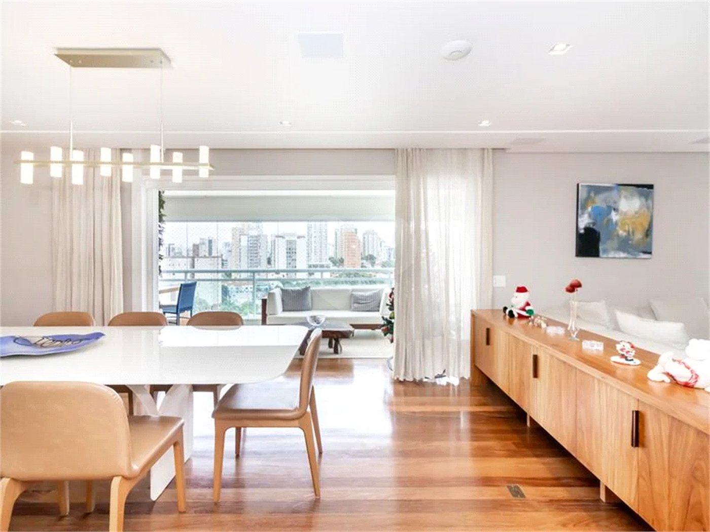 Apartamento à venda com 3 suítes em Vila Mariana, São Paulo, SP