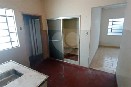 Casa à venda com 3 quartos em Vila Santana, Valinhos, SP
