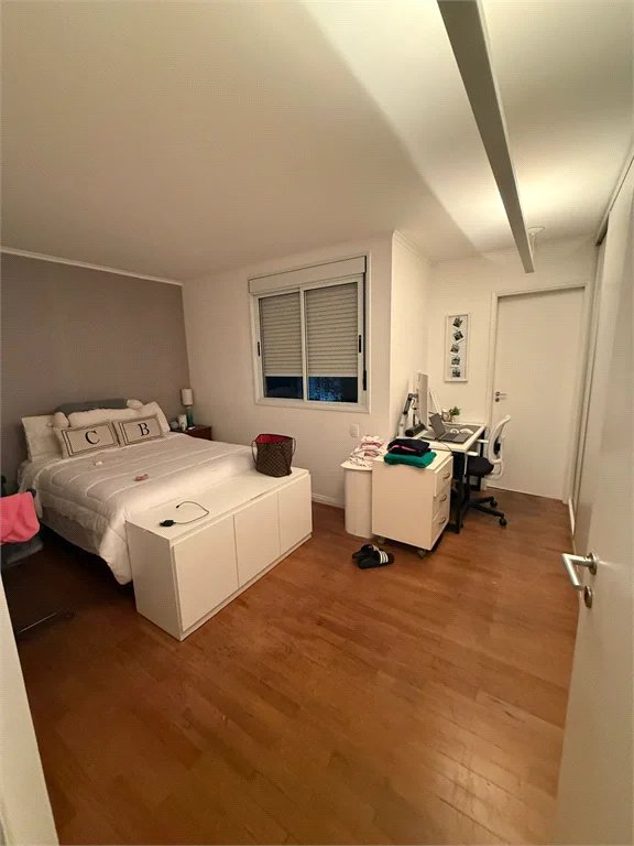 Apartamento à venda com 3 quartos, sendo 2 suítes, em Vila Andrade, São Paulo, SP