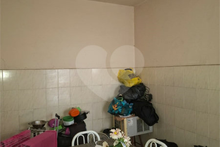 Casa à venda com 2 quartos, sendo 1 suíte, no condomínio Itatitara 999, Rio de Janeiro - RJ