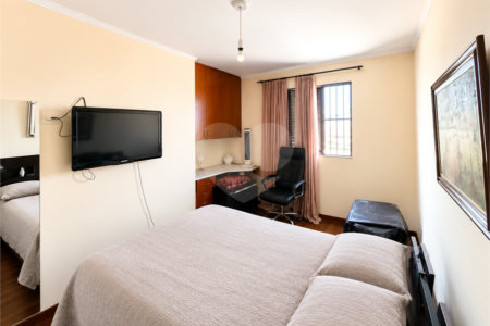 Apartamento à venda com 3 quartos, sendo 1 suíte,  em Vila Hortência, Sorocaba, SP