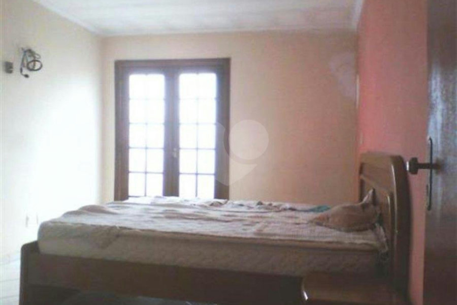 Sobrado à venda com 3 quartos, sendo 1 suíte,  em Imirim, São Paulo, SP