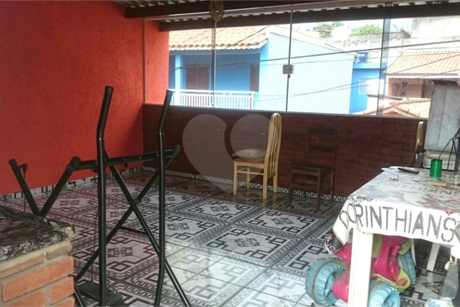 Sobrado à venda com 2 quartos, sendo 1 suíte, em Vila Rosália, Guarulhos, SP