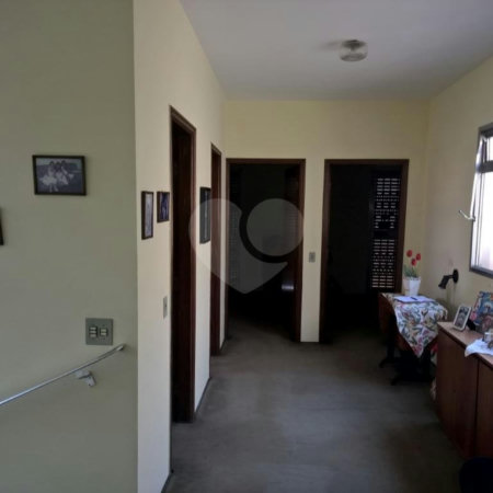 Sobrado à venda com 4 quartos, sendo 2 suítes, em Saúde, São Paulo, SP