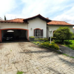Casa Térrea à venda com 3 quartos, sendo 2 suítes, em Vila Oliveira, Mogi das Cruzes, SP