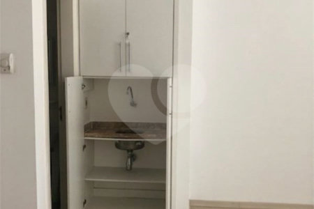 Sala à venda em Cidade Monções, São Paulo, SP