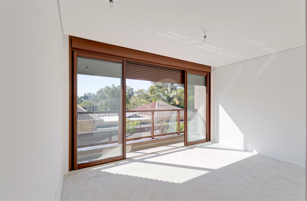 Casa à venda com 4 suítes no condomínio Casa Flora Badra, São Paulo - SP