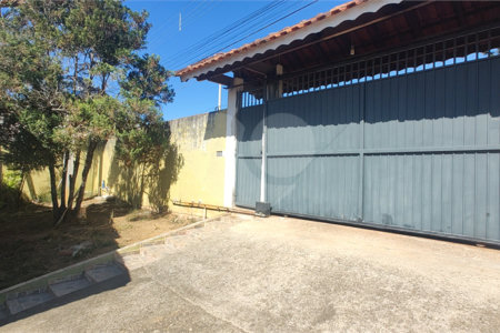 Chácara à venda com 3 quartos, sendo 1 suíte, no Centro, Nazaré Paulista, SP