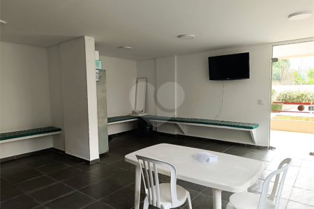 Apartamento à venda com 2 quartos em Vila Pompéia, São Paulo, SP