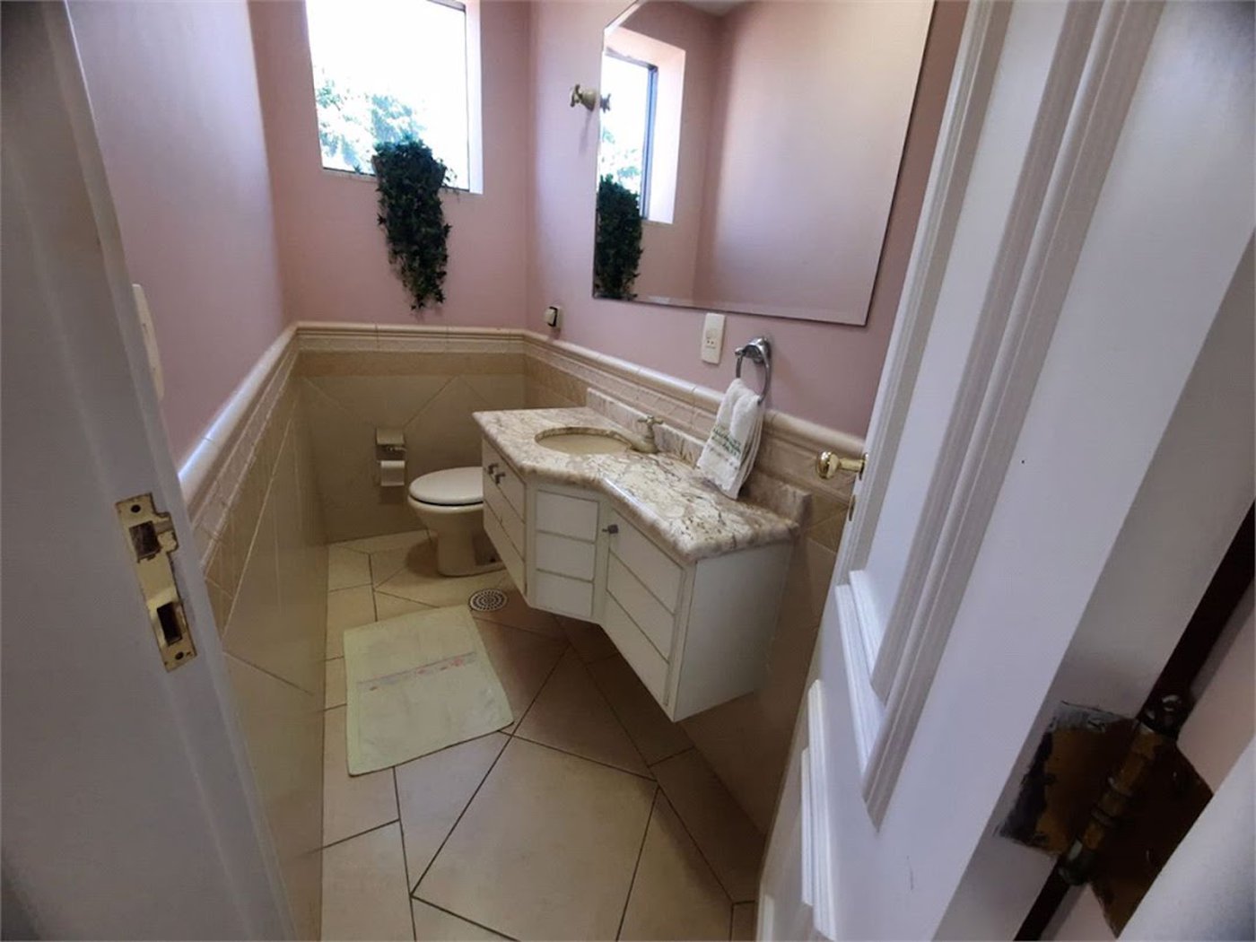 Apartamento Residencial à venda, Balneário Cidade Atlântica, Guarujá - AP1137.