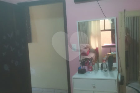 Casa à venda com 3 quartos, sendo 1 suíte,  em Vila Augusta, Guarulhos, SP