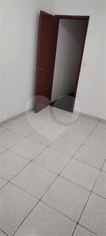Casa à venda com 2 quartos, sendo 1 suíte, em Jardim Míriam, Suzano, SP