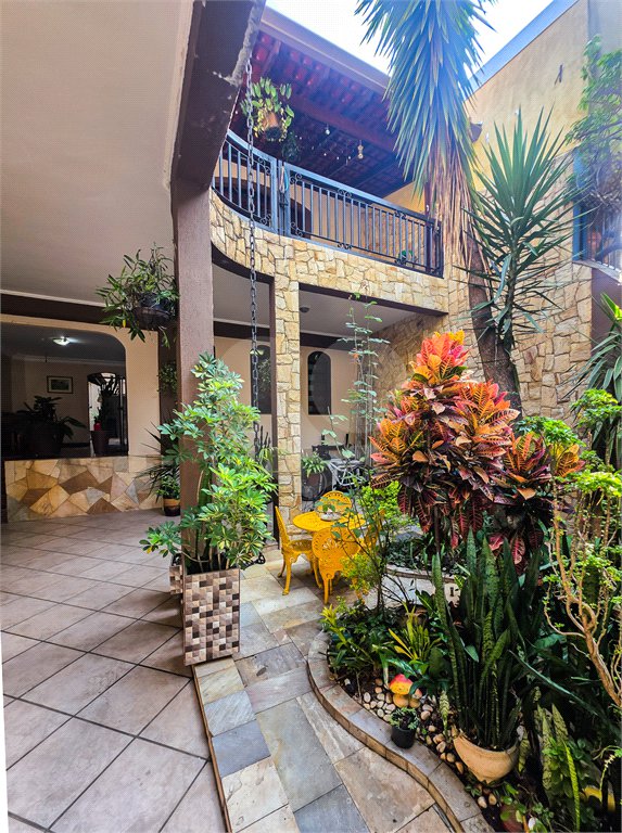Casa à venda com 4 quartos, sendo 1 suíte, em Sapopemba, São Paulo, SP