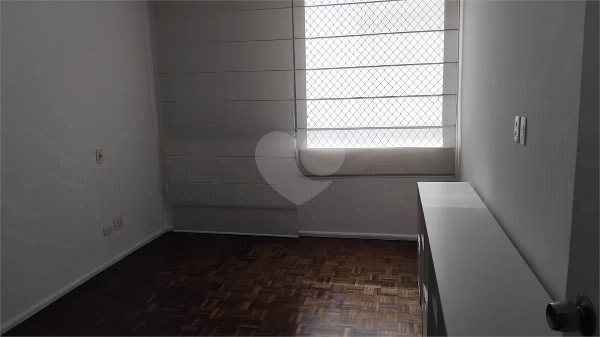 Apartamento à venda ou para alugar com 3 quartos, sendo 1 suíte, em Itaim Bibi, São Paulo, SP