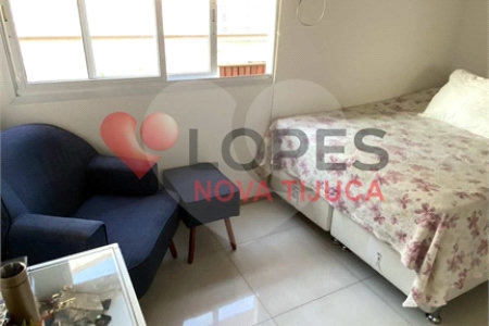 Cobertura à venda com 4 quartos, sendo 1 suíte, em Tijuca, Rio de Janeiro, RJ