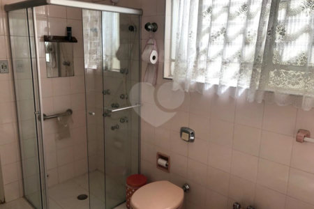 Sobrado à venda com 4 quartos, sendo 2 suítes, em Vila São José (ipiranga), São Paulo, SP