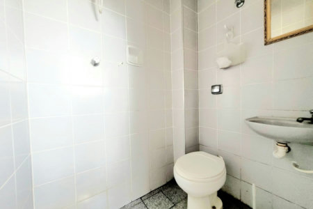 Apartamento com 2 dormitórios, 1 suíte, dependência de empregada à venda, 107 m² por R$ 640.000 - Marapé - Santos/SP