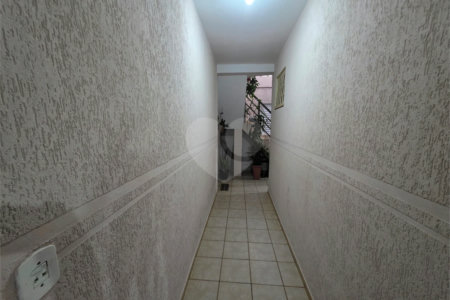 Sobrado 5 quartos.