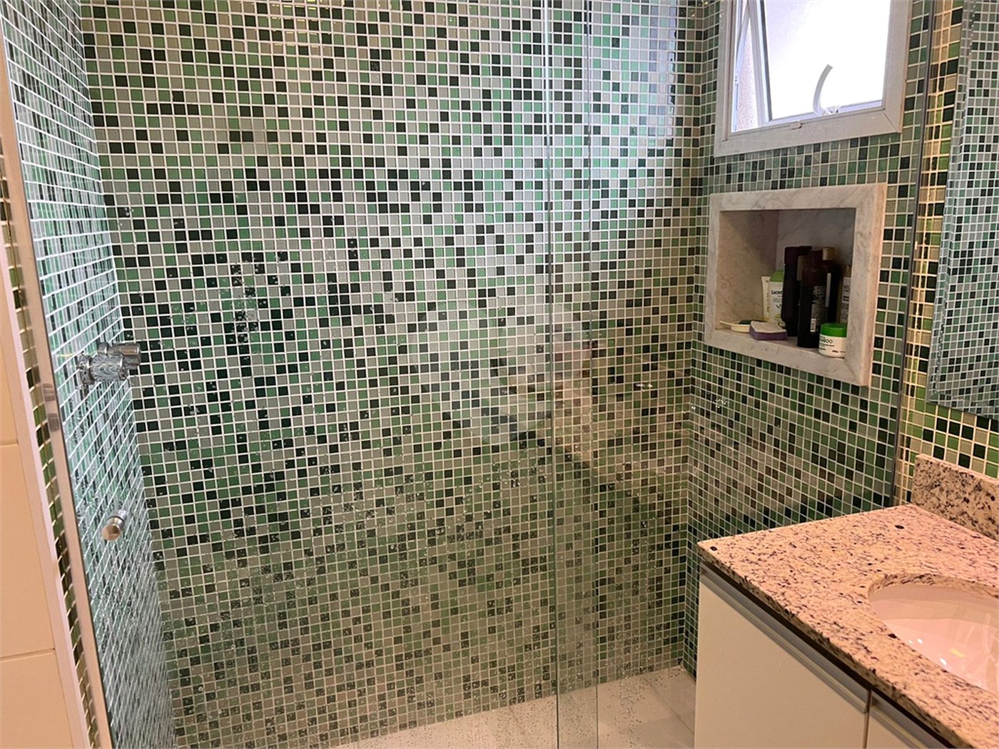 Apartamento à venda com 3 quartos, sendo 1 suíte, em Barra Funda, São Paulo, SP
