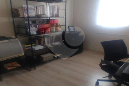 Apartamento à venda com 3 quartos, sendo 1 suíte,  em Cambuci, São Paulo, SP