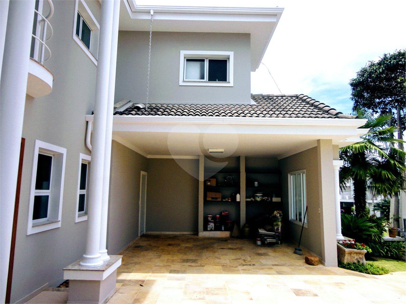 Casa à venda com 3 suítes no condomínio Residencial Jardim América, Vinhedo - SP