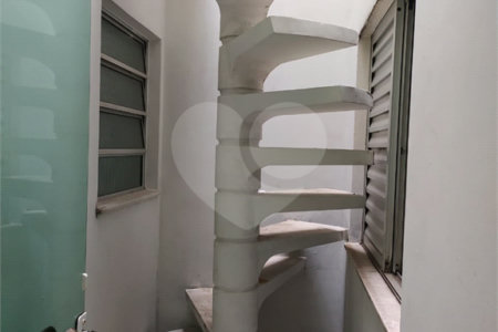 Sobrado à venda com 3 quartos, sendo 1 suíte, em Vila Maria Alta, São Paulo, SP