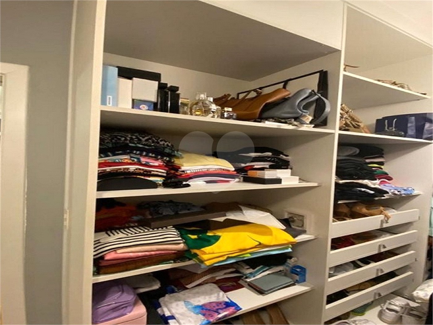 Casa à venda com 3 suítes no condomínio Villa dos Inglezes, Sorocaba - SP