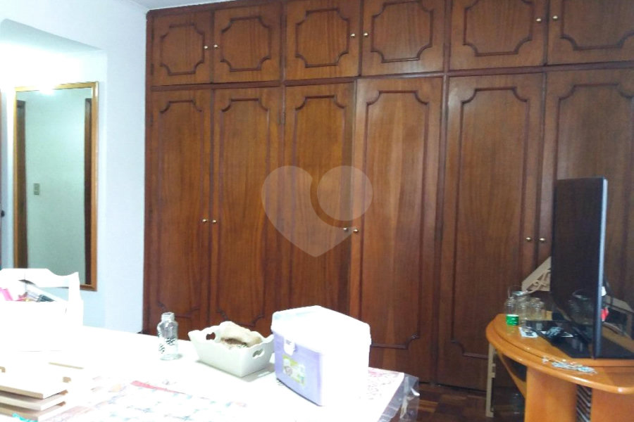Sobrado à venda ou para alugar com 3 quartos, sendo 1 suíte, em Anália Franco, São Paulo, SP